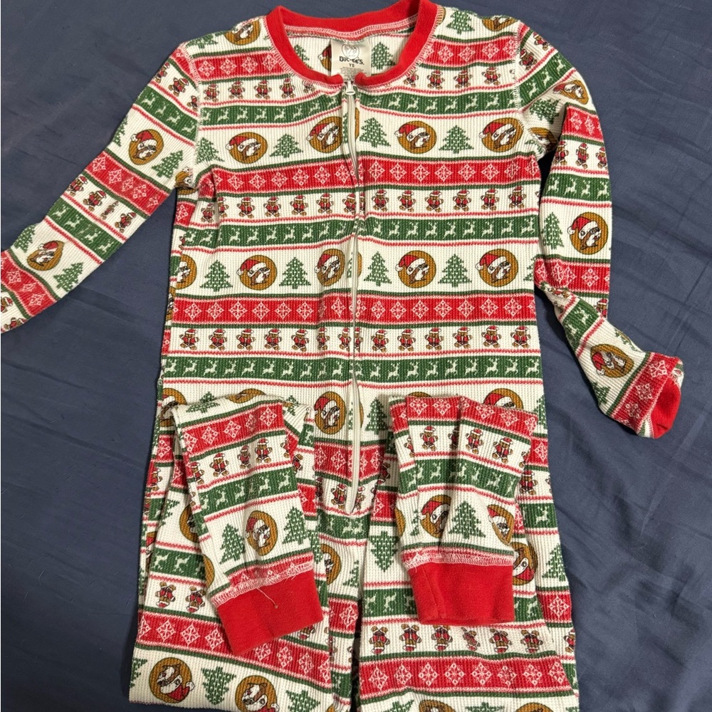 Buccee’s Christmas onesie for child